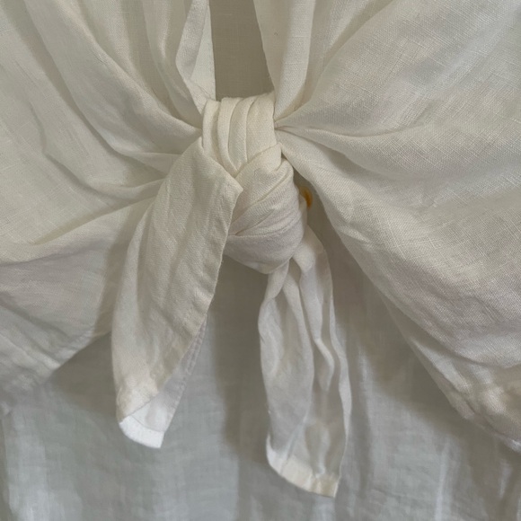 Lilly Pulitzer White Button Down Tie Front Shirt NWT - Picture 2 of 5